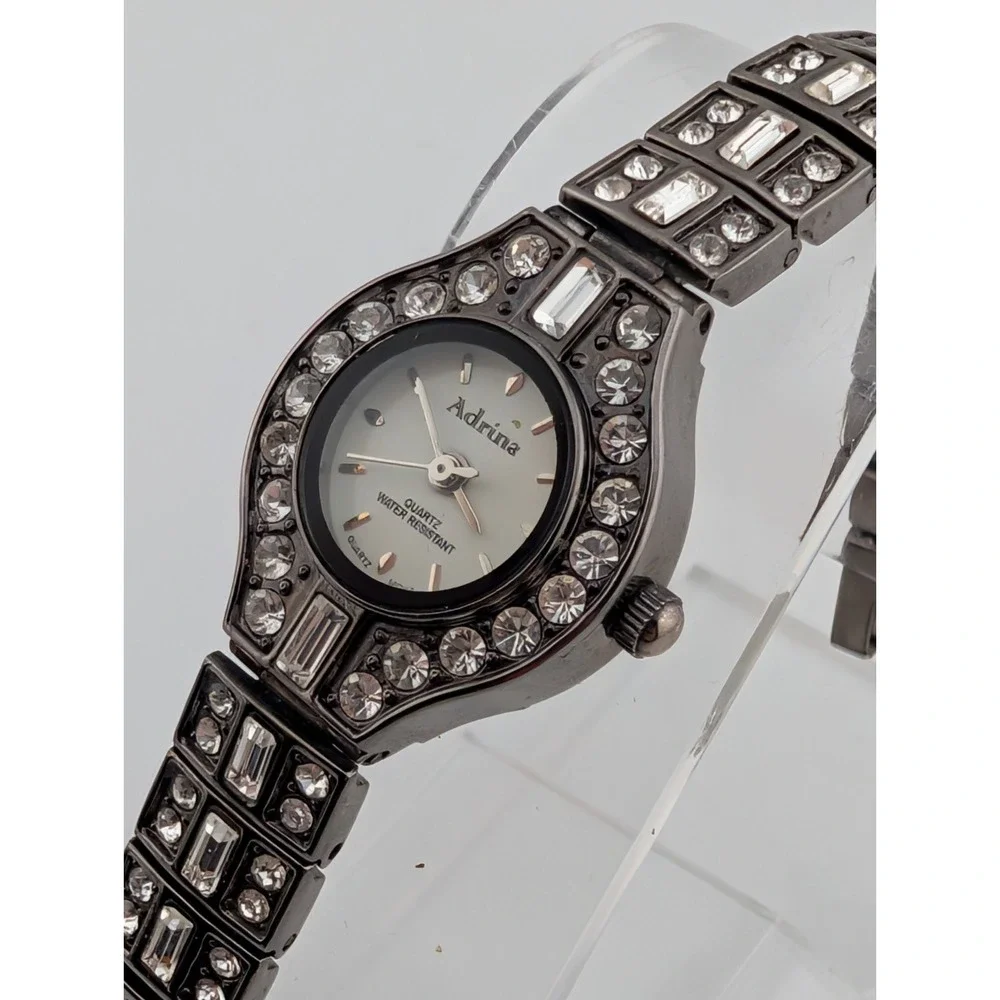 Adrina‎ Watch Women 22mm Case Women Crystals Black 7